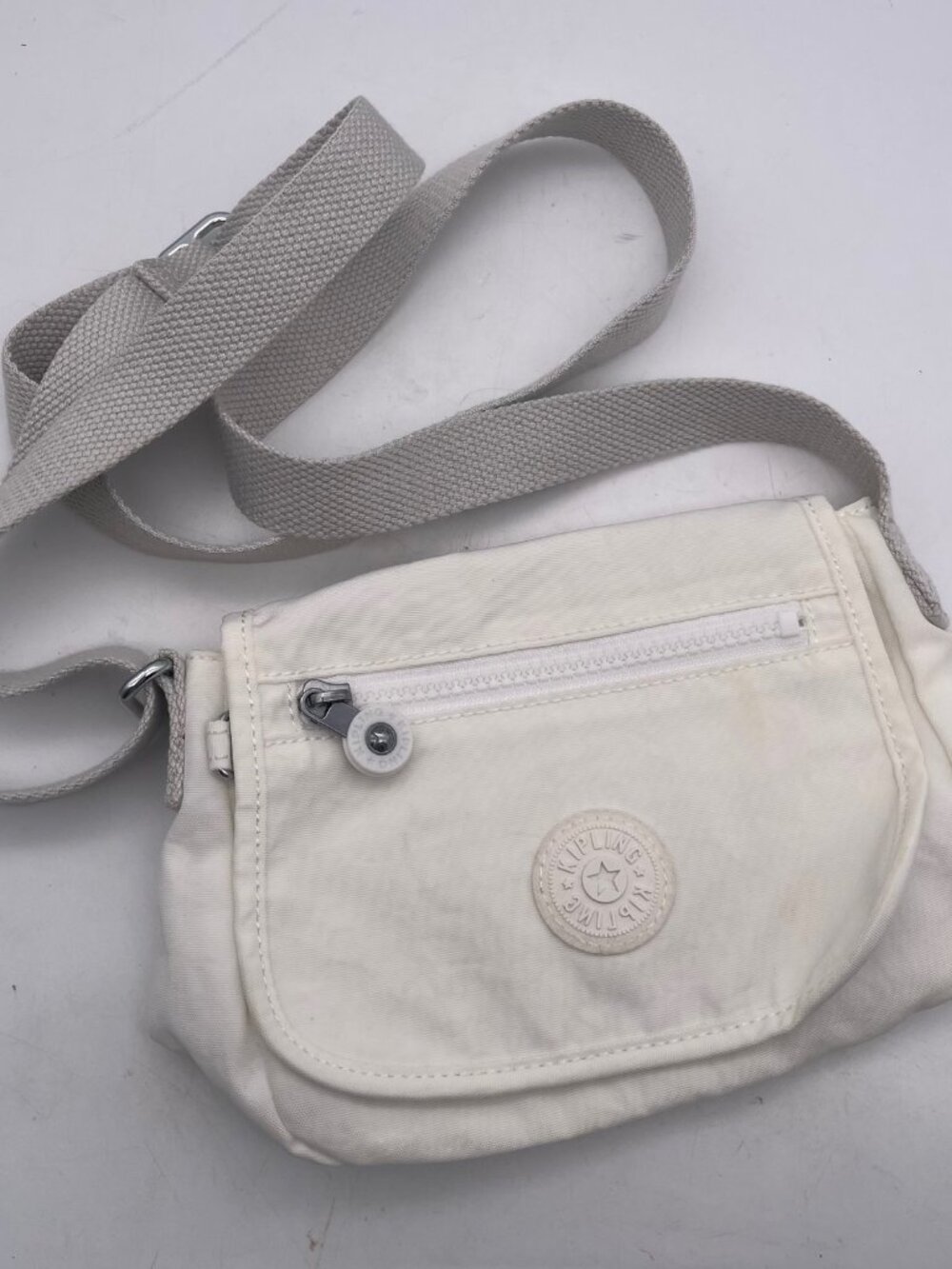 Vintage Kipling Sabian Mini Nylon Crossbody Bag White Grey Purse T2